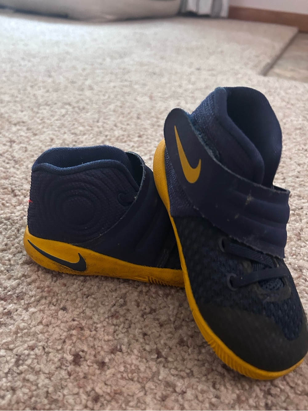 Nike Kids Navy and Yellow High-Top Sneakers